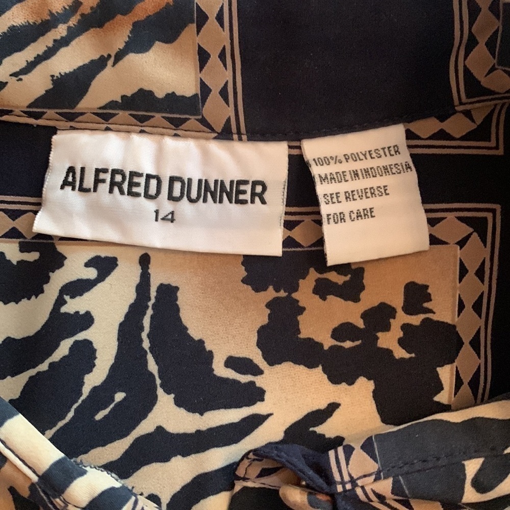 Vintage Alfred Dunner Animal Print Top - Picture 2 of 5